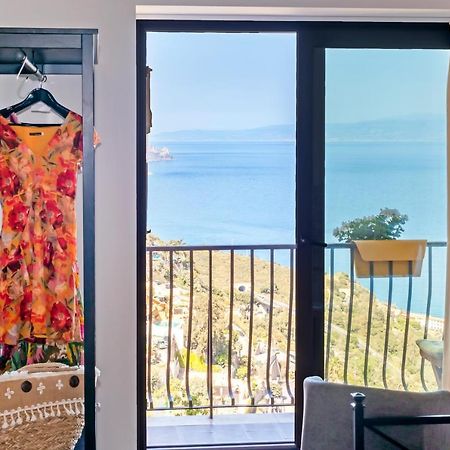 La Casa Gialla Taormina Buitenkant foto